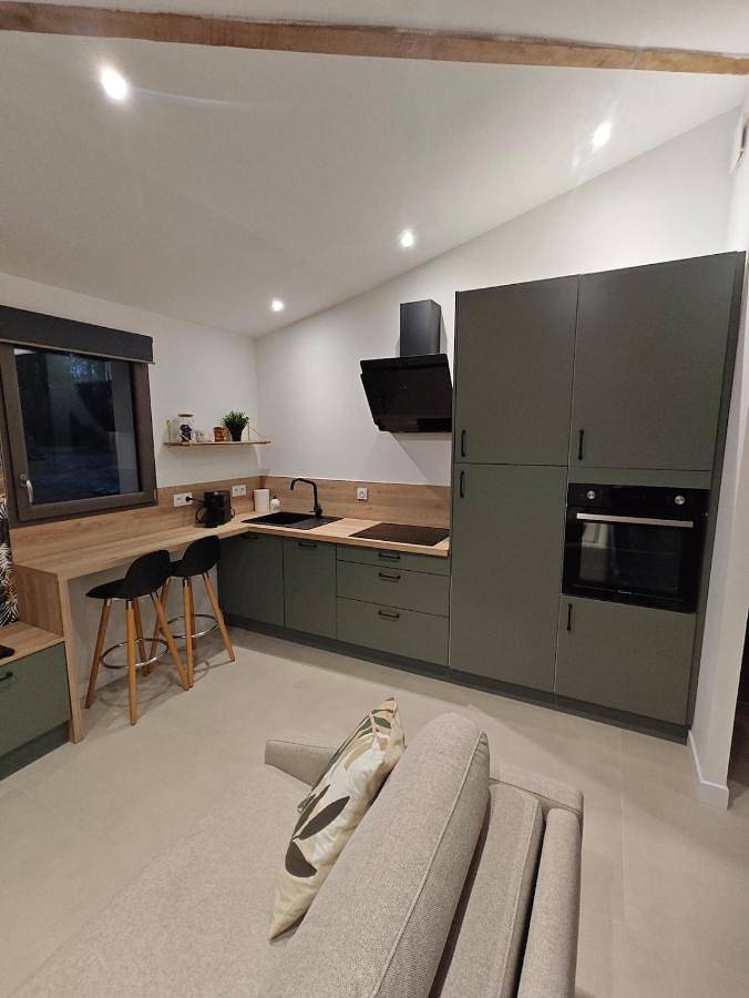 Gîte pour 4 personnes, avec terrasse, animaux acceptés à Le Barp - 3