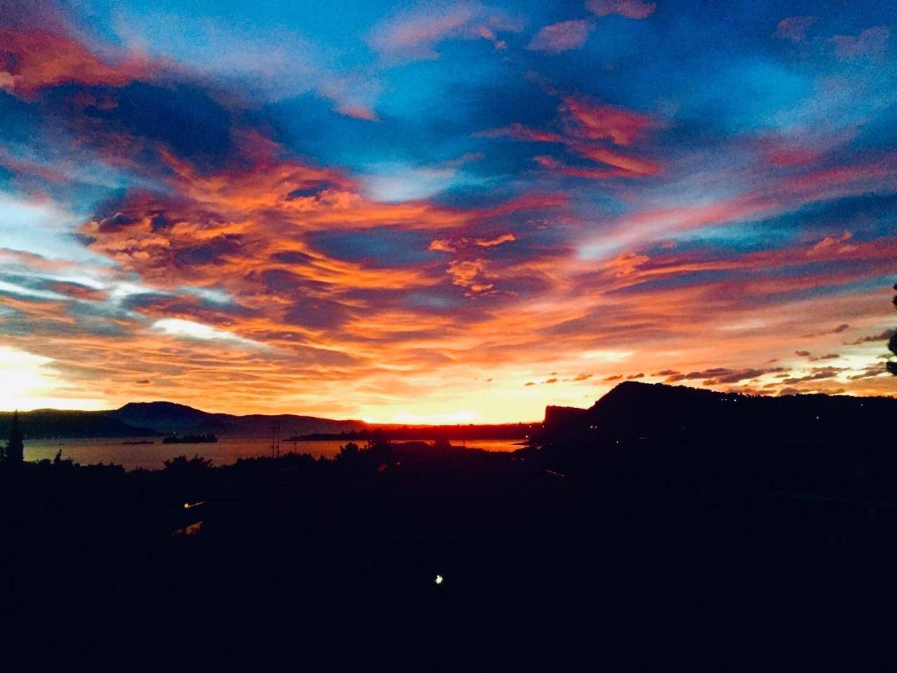 Villa Elena in Manerba del Garda, Prealpi Gardesane