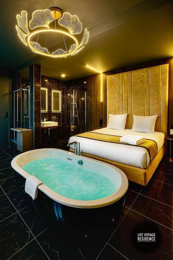 Apartamento para 4 personas, con sauna y jacuzzi en Estrasburgo