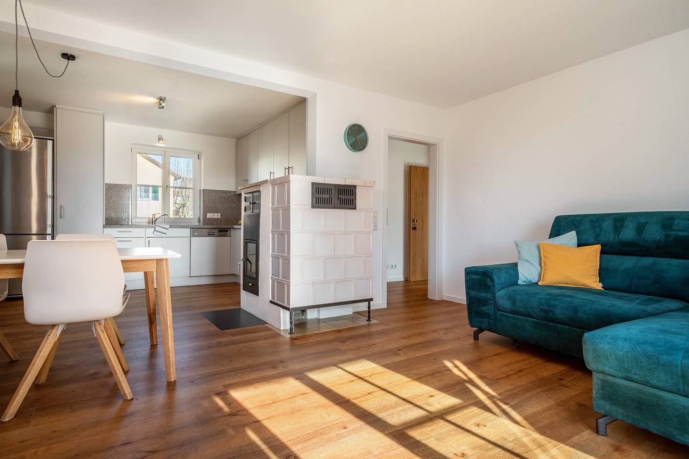 Appartement 'Windhager Seeblick' met uitzicht op het meer, balkon en Wi-Fi, foto 6