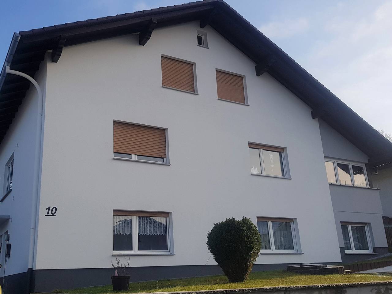 Ganze Wohnung, Ferienwohnung 'Ferienwohnung Ziegler' mit gemeinsamer Terrasse, gemeinsamem Garten und Wlan in Steinau an der Straße, Main-Kinzig-Kreis