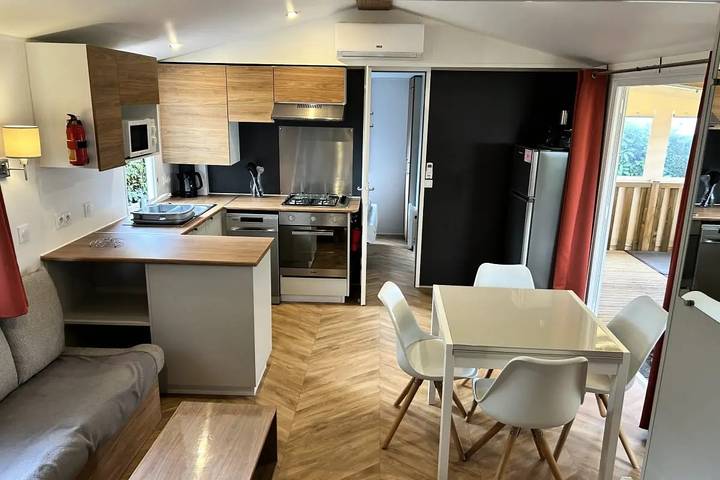 Camping Les Charmettes - Mobilhome 3 chambres 2 Sdb in Les Mathes, Côte de Beauté