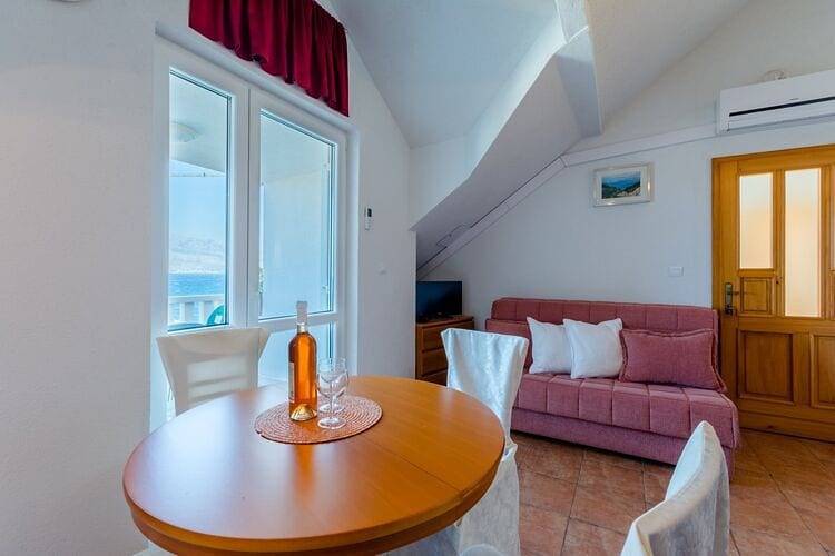 Ganze Wohnung, Villa Stella - Two Bedroom Apartment with Balcony and Sea View (Marilena) in Supetar, Brac