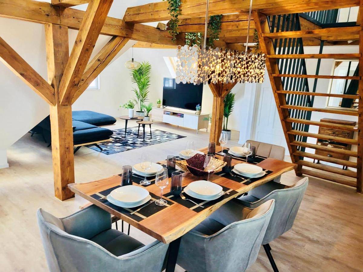 Ganze Wohnung, Eden - Penthouse-Loft über den Dächern Kaufbeurens in Kaufbeuren, Bayerisch Schwaben