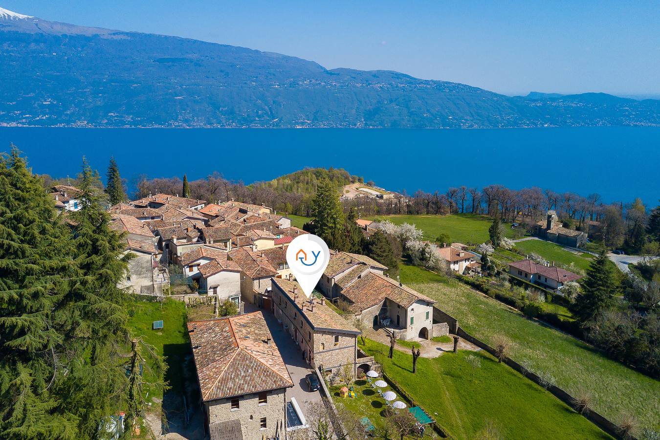 Ganze Wohnung, Liano Violetta -view lake & parking in Gargnano, Gardasee-Berge