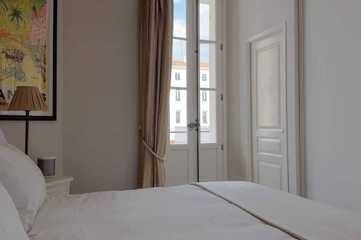Entire apartment, Luxury holiday apartment 150 m from the palais des festivals in Cannes, Mediterranean Coast (France)