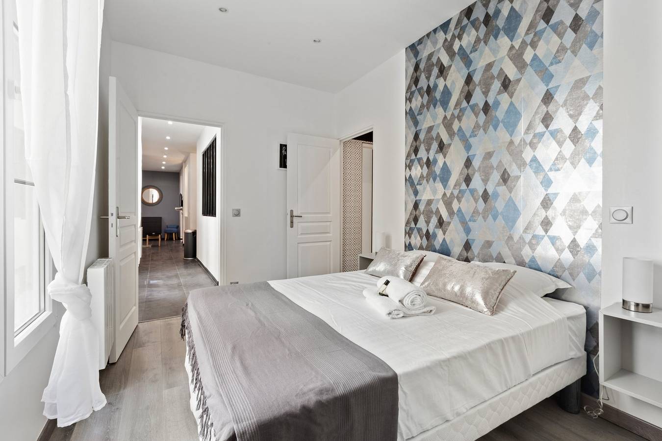 Entire apartment, Guestready - Apt for 6 in Paris in Paris, Ile de France