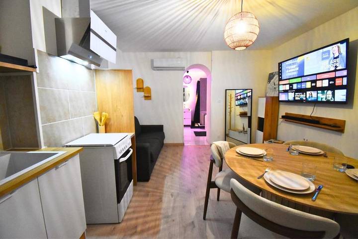 Gîte pour 4 personnes, avec sauna et jacuzzi, animaux acceptés à Hirson - 2