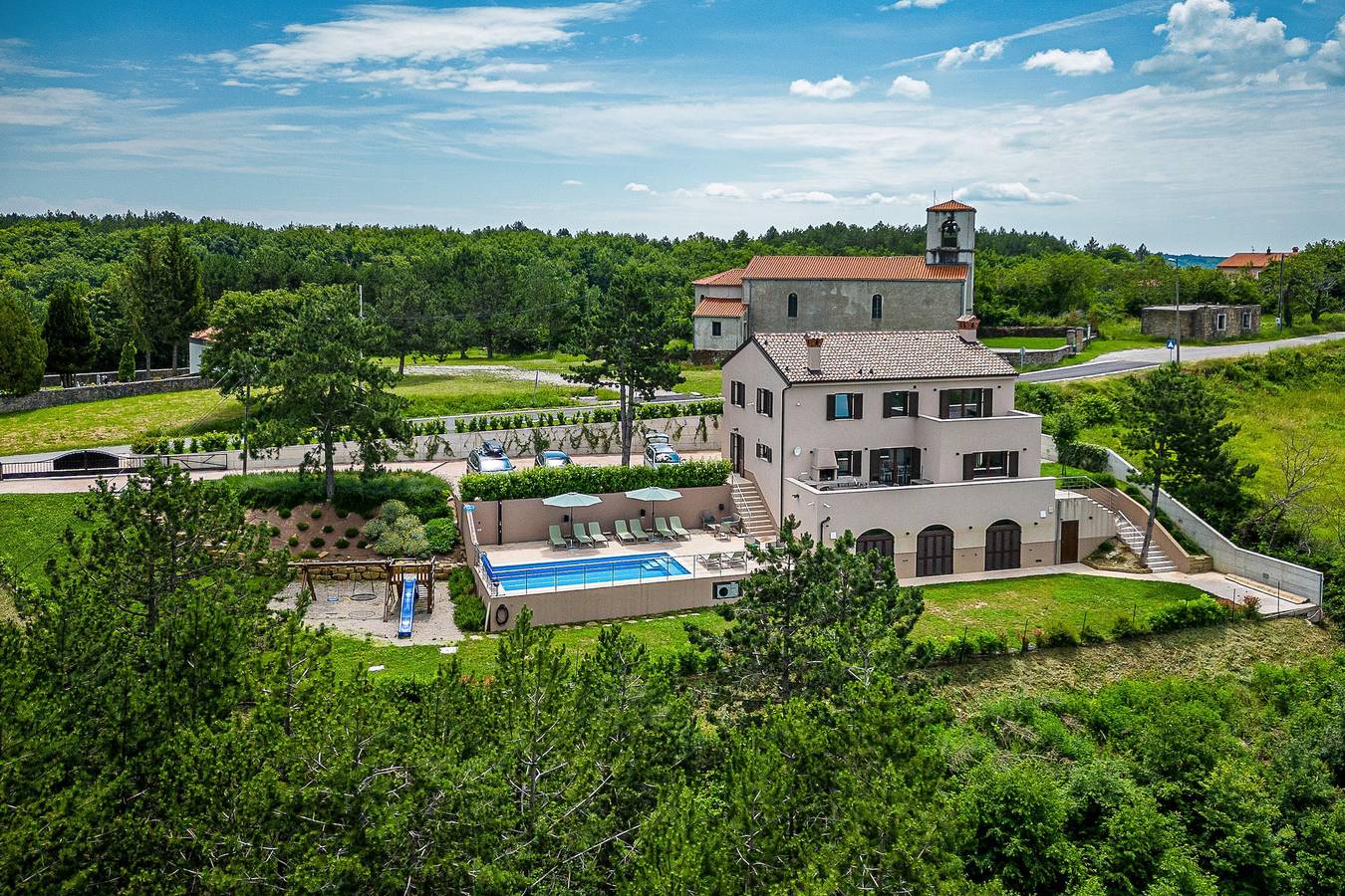 Luxury Pool Villa Gradin in Koper, Istria Eslovena