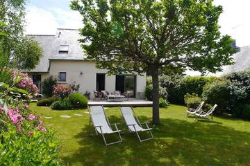 Gîte pour 5 personnes, avec terrasse et jardin dans Raguénez