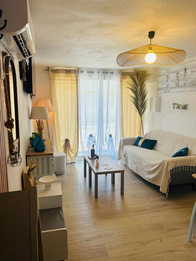 Geheel appartement, Bas de Chalet Santa Giulia in Plage des Chalets, Gruissan
