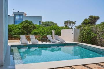 Holiday home in Cala d'Or, Santanyí für 8 