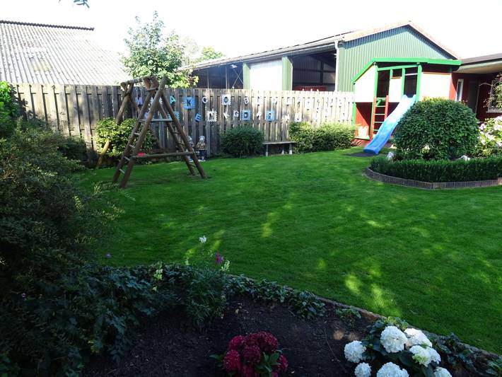 Ferienhaus für 4 Personen, mit Terrasse und Garten in Dornum - 3