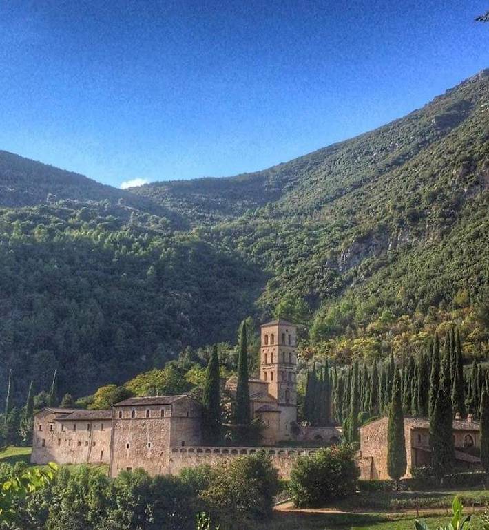 Agriturismo per 2 persone, con Idromassaggio e Terrazza nonché Giardino e Sauna in Valnerina