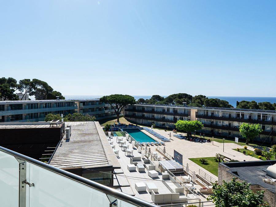 Comtat Sant Jordi Appart'hôtel  - Apartment 6 persons - 3 rooms for 6 people Air-conditioned in Platja d'Aro, Costa Brava