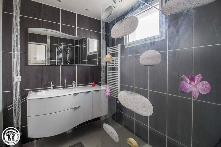 Location de vacances pour 4 personnes, avec jardin à Olby - 4