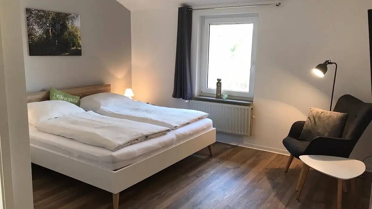 Ganze Ferienwohnung, Ferienwohnung für 7 Personen (120 m²) in Schlichting in Schlichting, Eider-Treene-Sorge