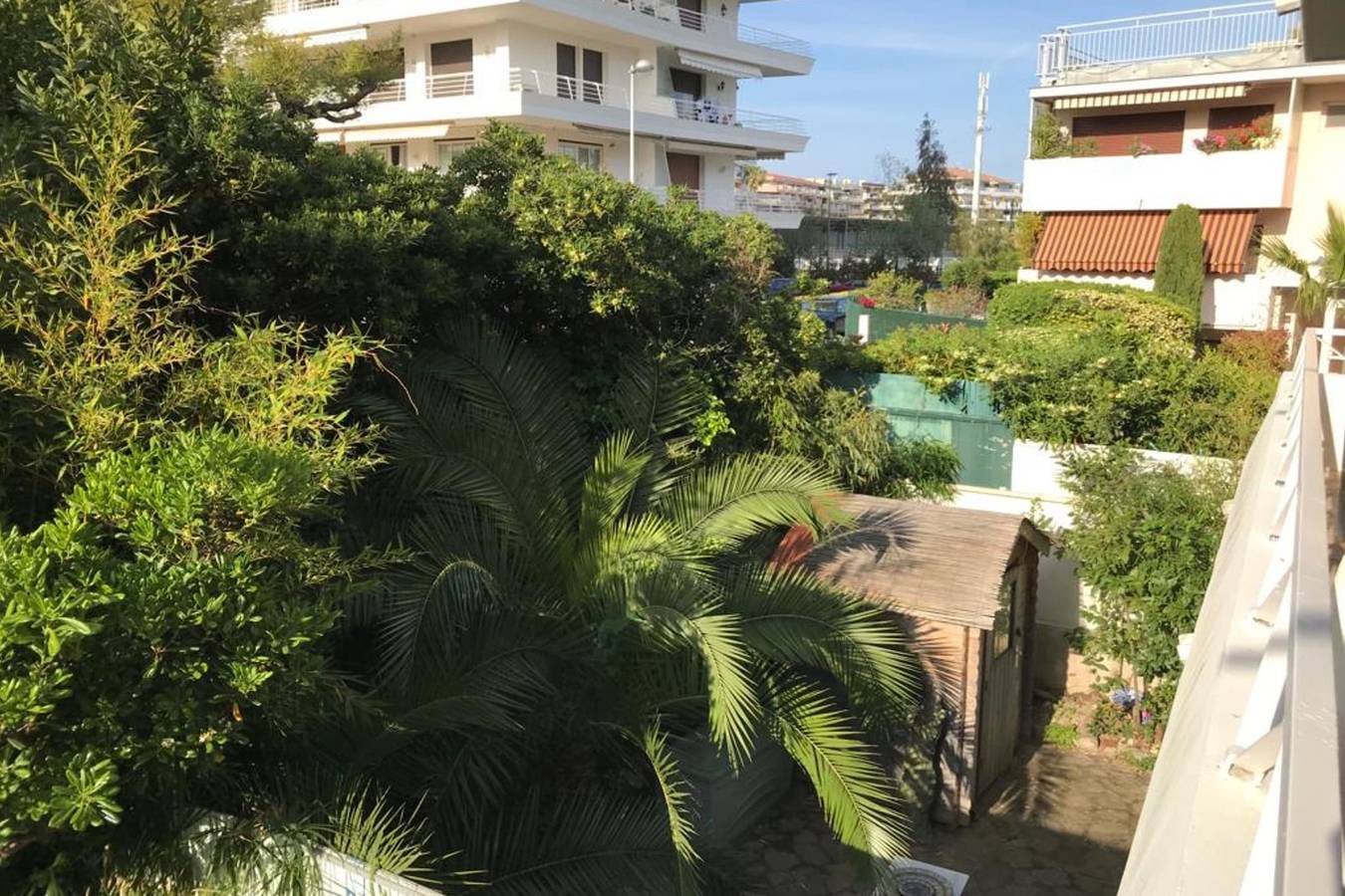 Studio entier, Studio design terrasse et plage ☀Live In Marlyne☀ in Cannes, Côte méditerranéenne (France)