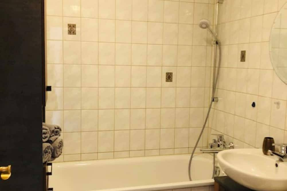 Geheel appartement, Dream home with mountain and lake views in Kempten in Allgäu, Zwaben (Bayern)