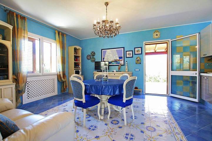 Privater Pool, großer Garten, Terrasse, Klimaanlage, Wi-Fi, nahe dem Meer. in Capo, Cefalù (gemeinde)
