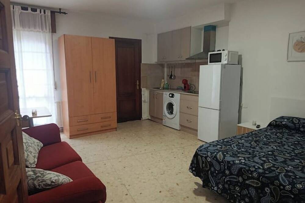 Entire apartment, Estudio Alborada – Tu refugio de calma junto al despertar del día in Marín, Rías Baixas