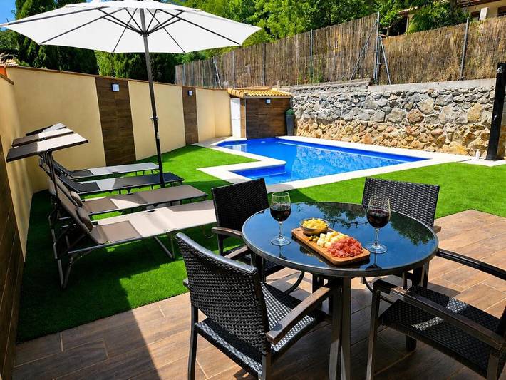 Ferienhaus für 6 Personen, mit Pool und Ausblick sowie Garten, mit Haustier - 1