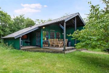 Ferienhaus für 6 Personen, mit Sauna und Garten sowie Terrasse in Arrild