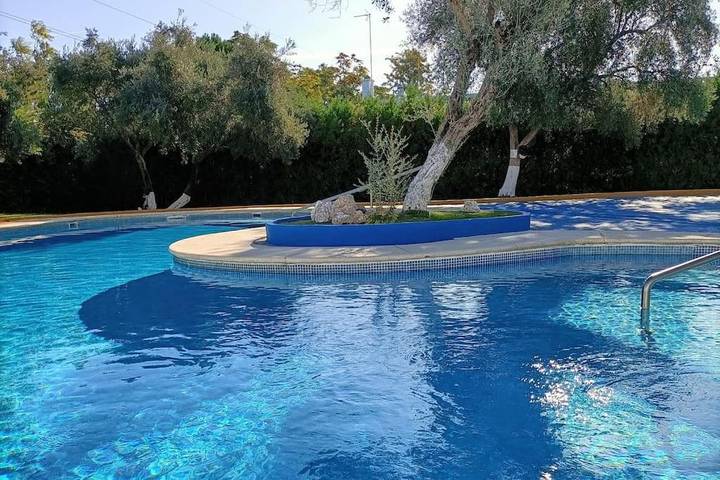 Apartamento de vacaciones para 6 personas, con piscina además de vistas y terraza - 1
