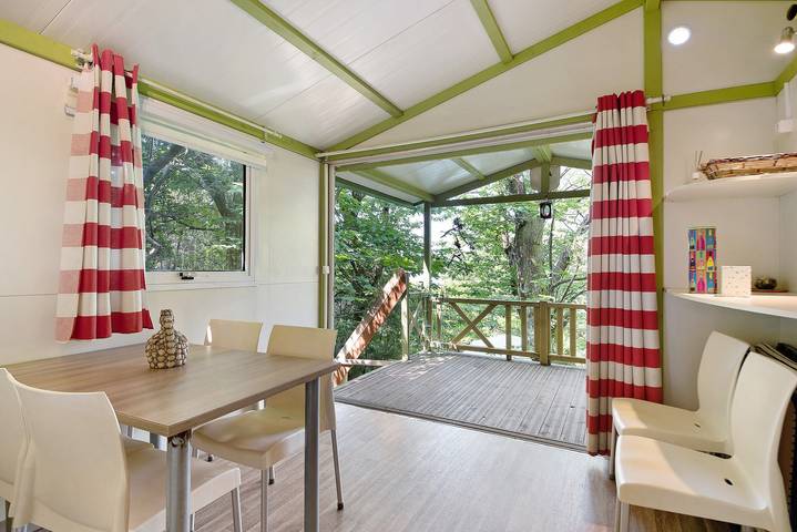 Ferienhaus 'Chalet Nel Bosco' mit Meerblick, Gemeinschaftspool und Wlan in Casarza Ligure, Riviera di Levante