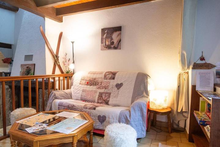 Location de vacances pour 6 personnes, avec jardin et terrasse dans Saint-Pierre-de-Nogaret