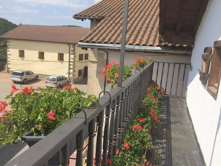 Maison de campagne pour 4 personnes, avec jardin à Erro - 3