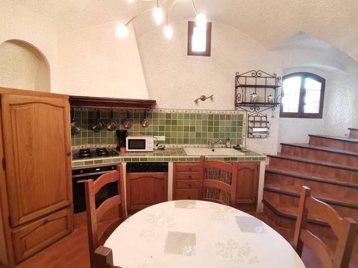 Gîte pour 4 personnes, avec vue et terrasse à Saint-Martin-de-Brômes - 4