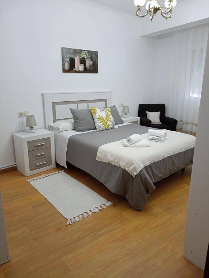 Apartamento para 7 personas, con vistas y terraza, Familias con niños en Muxía