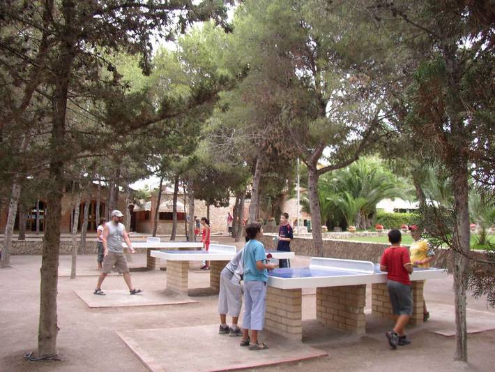 Bungalow mit Terrasse und Pool in Vilanova i la Geltrú, Garraf