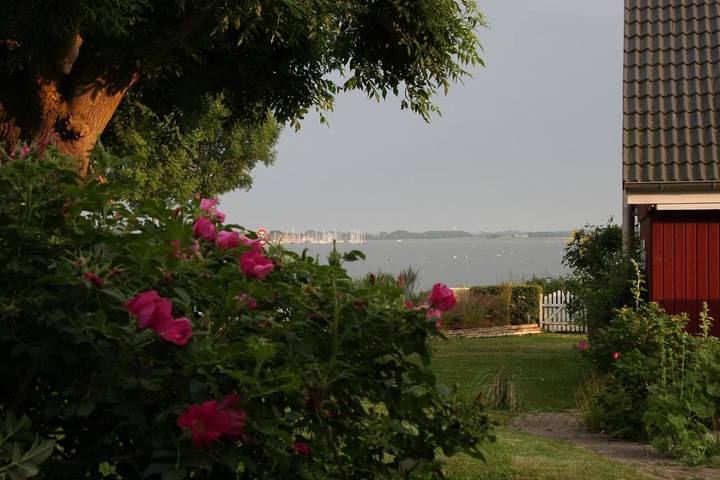 Ferienwohnung für 4 Personen, mit Terrasse und Garten in Hasselberg