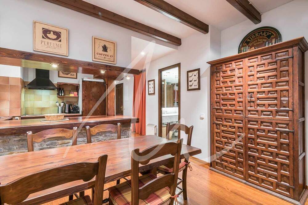 Entire apartment, Amitges by Seamount Rentals in Baqueira, Naut Aran