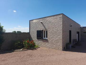 Cottage pour 2 personnes, avec terrasse ainsi que jardin et vue à Savigné-sur-Lathan