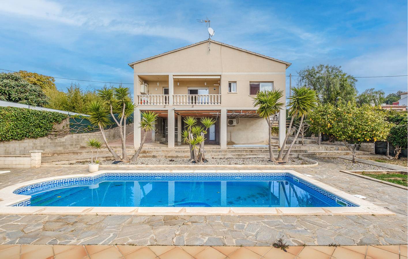 Haven mit Meerblick, AC, Parkplatz, Pool und Grill in Calafell, Costa Dorada
