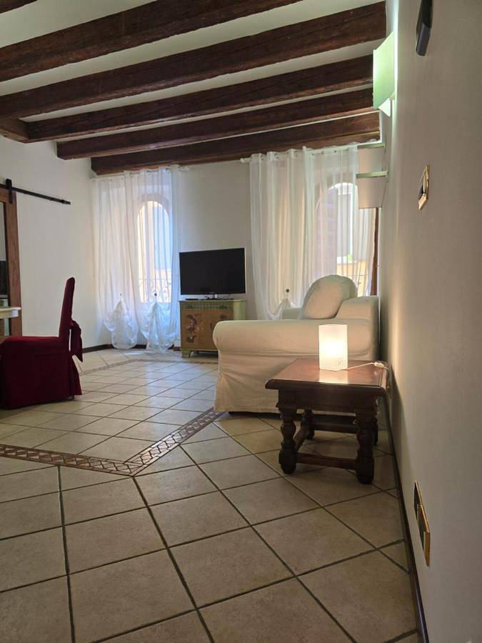 Appartamento per 6 persone, con idromassaggio a Vittorio Veneto