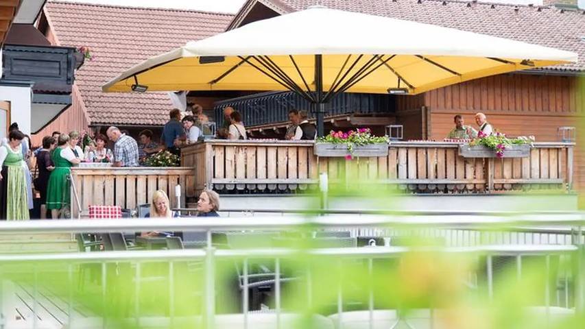 Hütte für 2 Personen, mit Garten und Sauna sowie Pool in Haus - 3