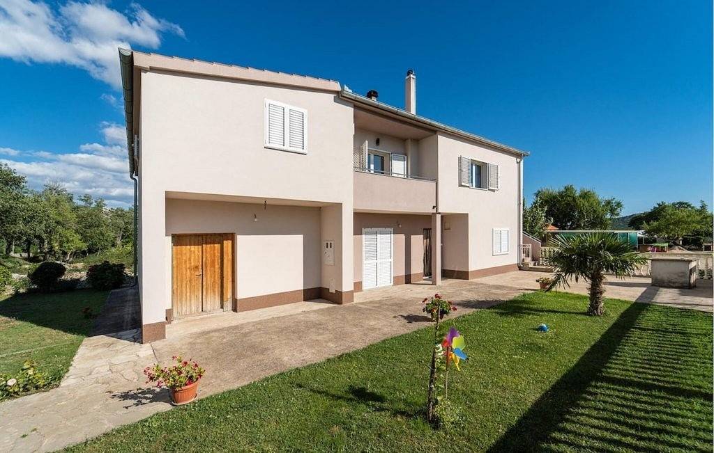 Ganze Wohnung, 3-Zimmer-Ferienwohnung mit Terrasse Radašinovci, Biograd A-24870-a in Grad Benkovac, Zadar
