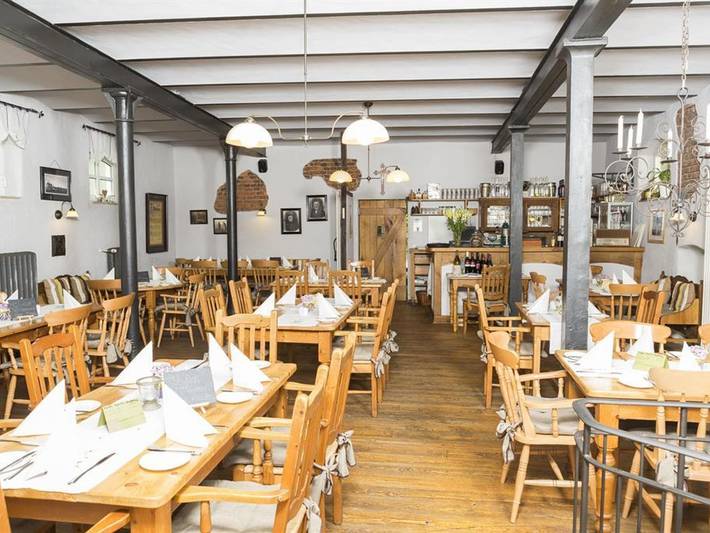 Hotel für 2 Personen, mit Terrasse und Garten in Kastellaun - 4