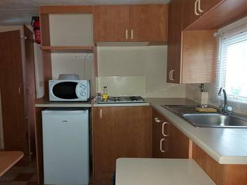 Camping pour 4 Personnes dans Reilhaguet, Massif central, Photo 3