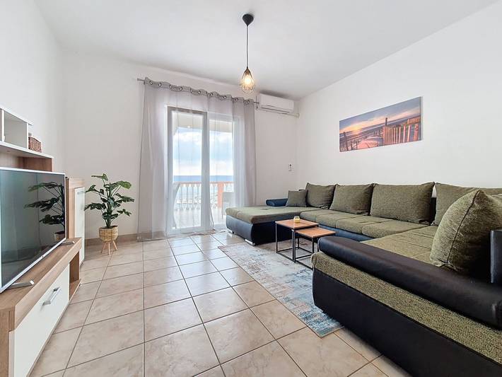 Ferienwohnung für 6 Personen, mit Terrasse und Garten in Jasenice - 3