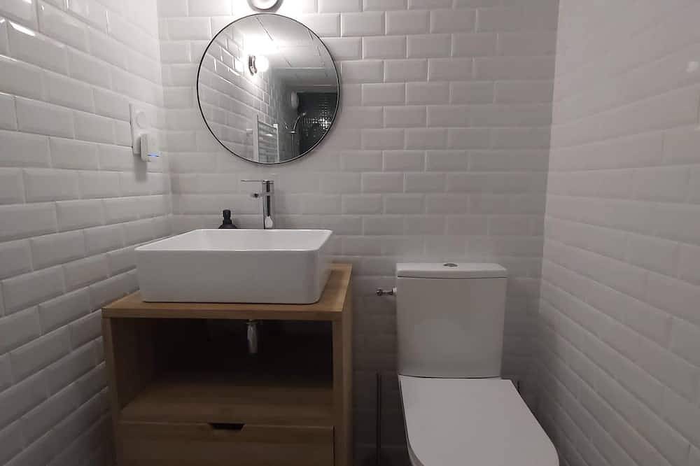 Habitacion Doble-Clásico-Baño privado con bañera-Vista al Jardín-The Wee Room in Douarnenez, Region de Quimper