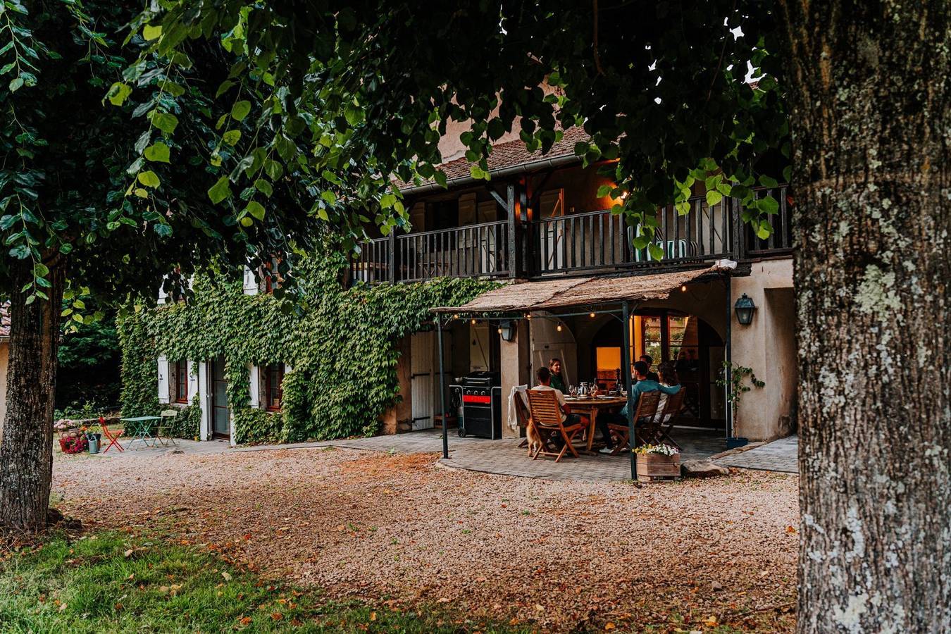 Le Moulin de Saint Jacques - Chambre 1 in Deux-Grosnes, Région de Villefranche-sur-Saône