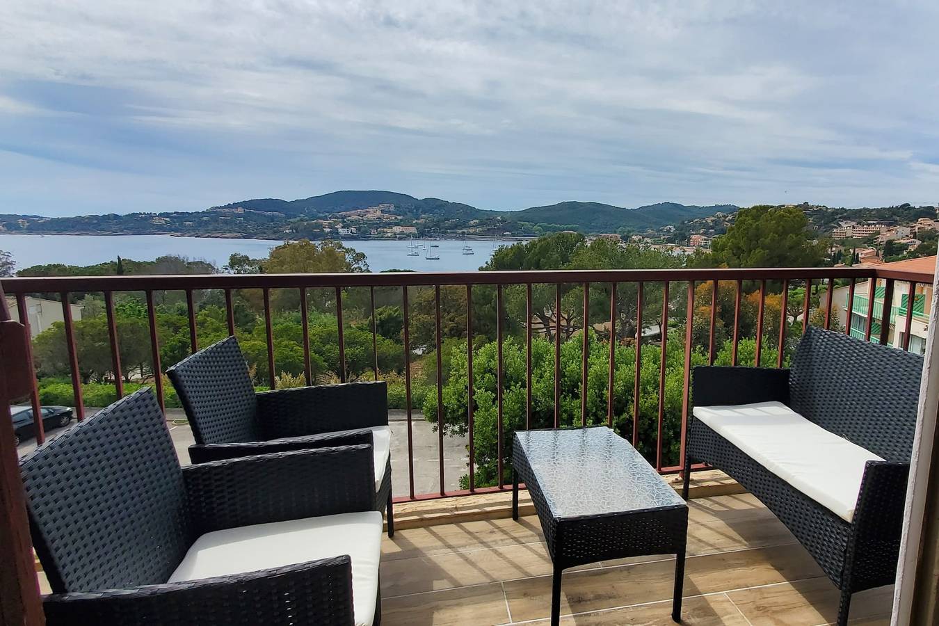 Appartement entier, Lumineux appartement avec vue sur mer in Saint-Raphaël, Massif de l'Esterel