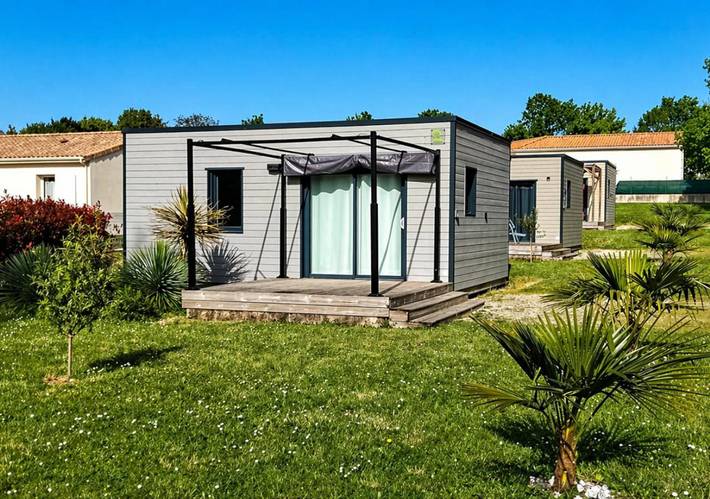 Gîte pour 4 personnes, avec jardin et vue à Saint-Germain-de-Lusignan - 2