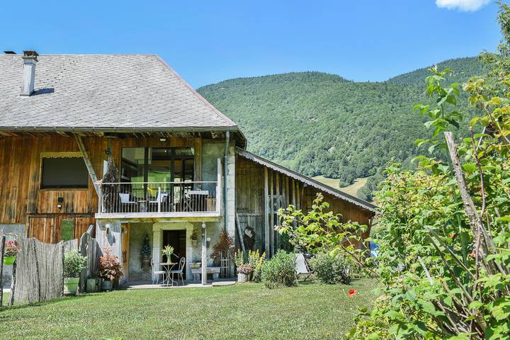 Location de vacances pour 4 personnes, avec jardin et jacuzzi dans Station Aillons Margeriaz - 4