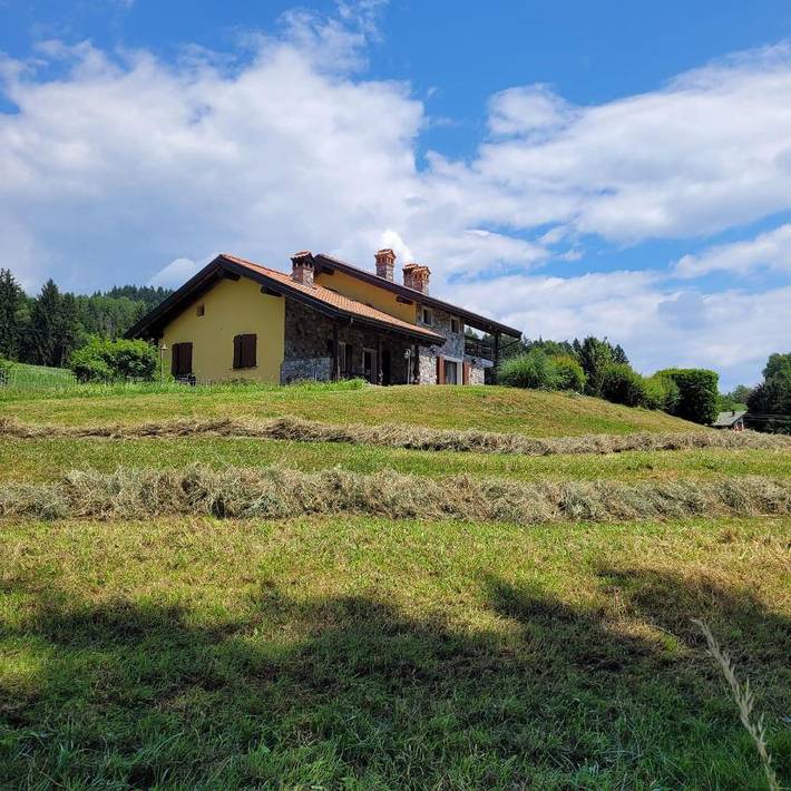 B&b per 6 persone, con panorama e giardino, con animali domestici in Lovere